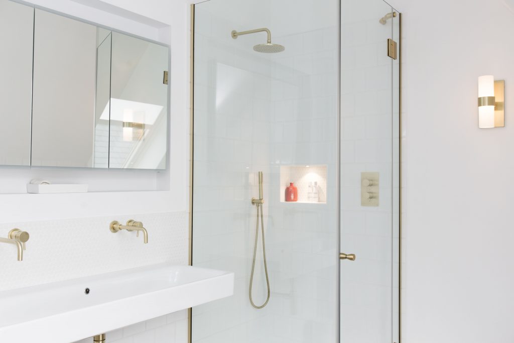 Millington Longhouse. Millington, East Riding of Yorkshire. Bathroom & Shower Detail