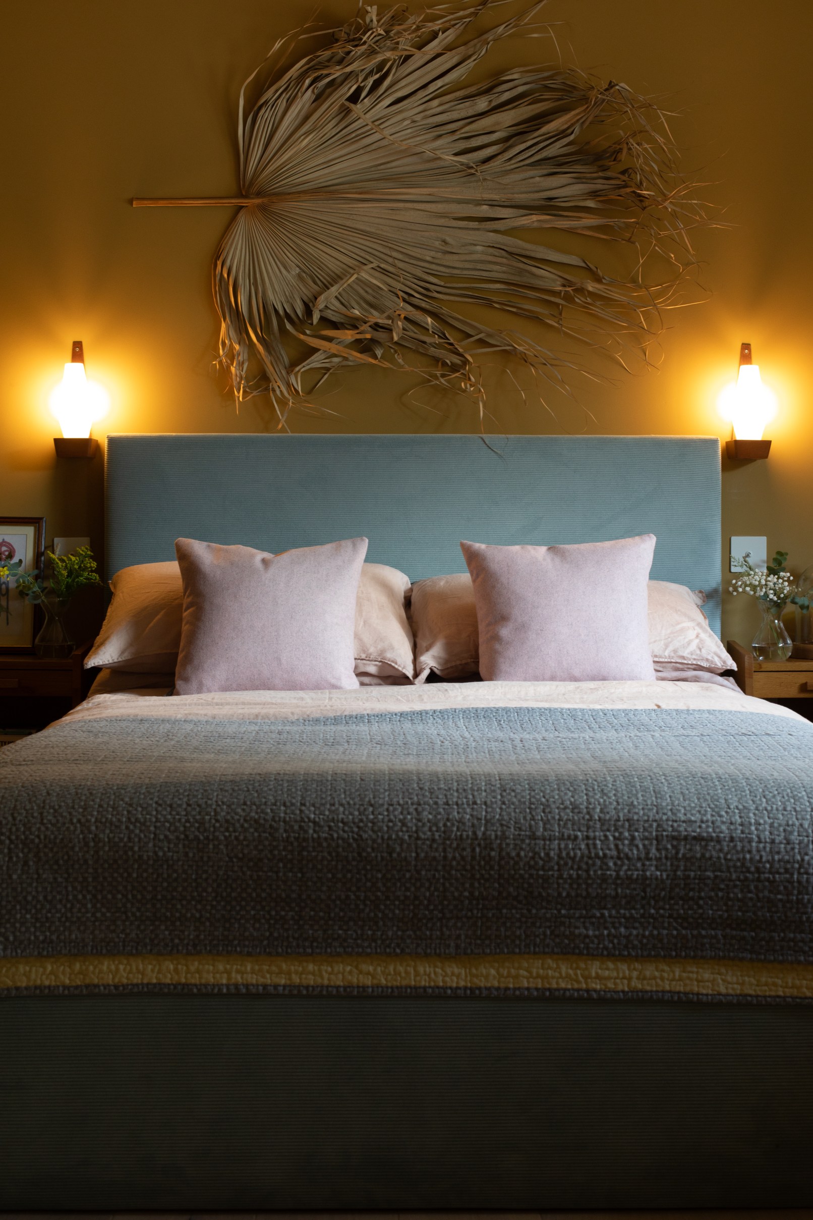 Ladywood Mead, Roundhay, Leeds. Guest Bedroom