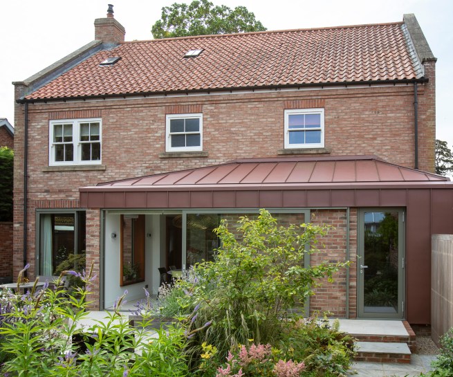5 Church Lane, York. Rear extension & garden folly. View of rear extension.