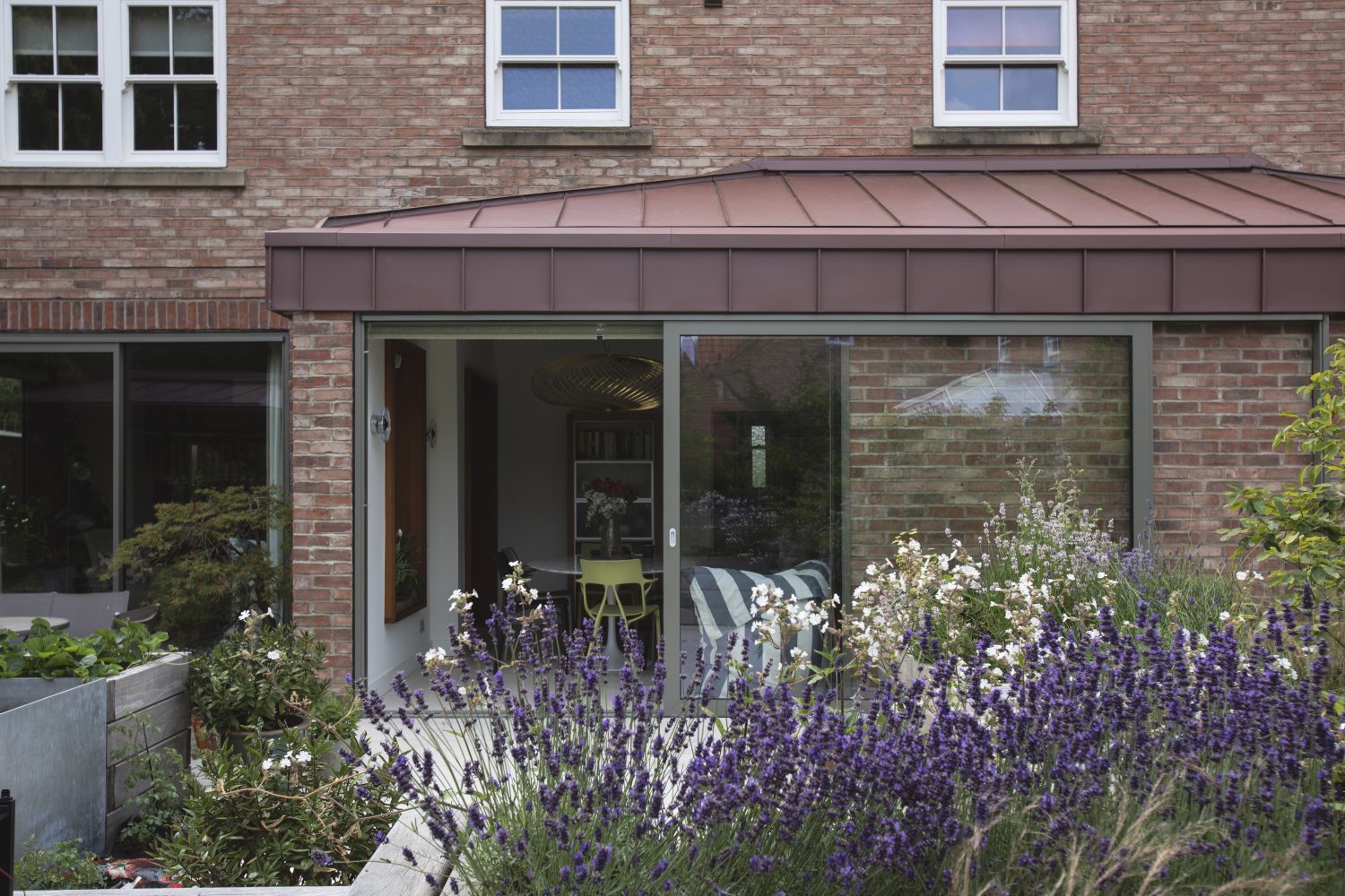 5 Church Lane, York. Contemporary rear extension & garden folly. View of rear extension.